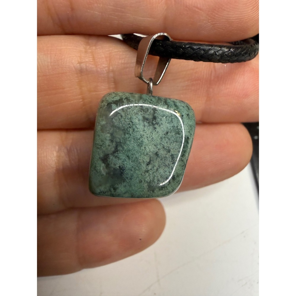 Green Mottled Stone Pendant Necklace Black Braided Cord Adjustable 18.5in
